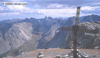 131_7_004crpx.jpg